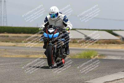 media/May-26-2025-Lets Ride (Mon) [[3bf1de1d65]]/C Group/1240pm (Wheelie Bump)/
